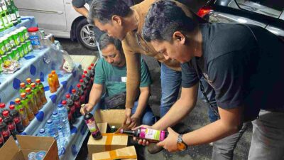 Razia, Polresta Pekanbaru Amankan 235 Botol Minuman Keras