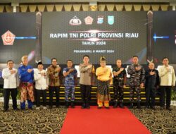 TNI Polri Provinsi Riau Gelar Rapim