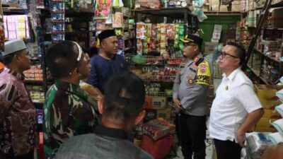 Antisipasi Kelangkaan dan Harga Sembako, Kapolres Simeulue Pantau Pasar