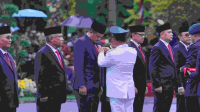 Diberikan Sekali Seumur Hidup, Bobby Nasution Raih Anugerah Tanda Kehormatan Satyalancana Karya Bhakti Praja Nugraha Atas Kinerja Tinggi dan Inovatif