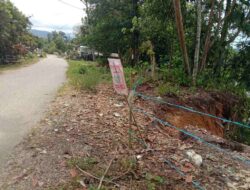 Jalan Penghubung Dua Desa di Burau Longsor, Butuh Perhatian