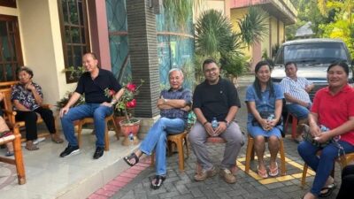 Anggota DPRD Sulut Toni Supit Beri Dukungan Moril dan Materil untuk Pengungsi Erupsi Gunung Ruang